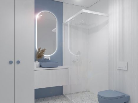mazas vonios kambarys su duso kabina_baltas interjeras