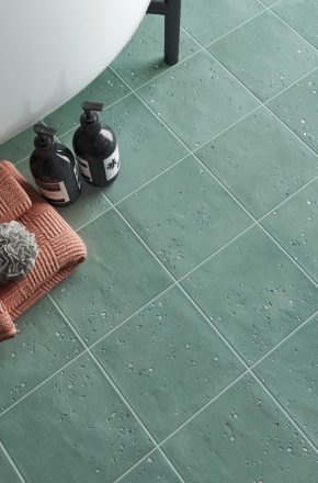 kaip klijuoti plyteles ant senu plyteliu 2
