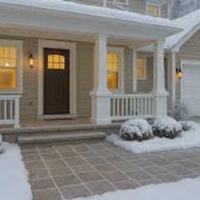 kaip-apsaugoti-terasos-plyteles-nuo-salcio-ir-dregmes