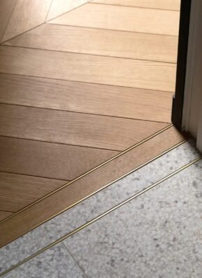 kuo-skiriasi-vinilines-grindys-nuo-laminato kuo-skiriasi-vinilines-grindys-nuo-laminato
